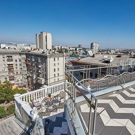 Уникальный Двухуровневый Пентхаус С Террасой Apartment คาร์คิฟ ภายนอก รูปภาพ